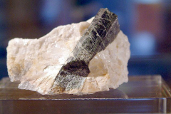 Turmaliini.