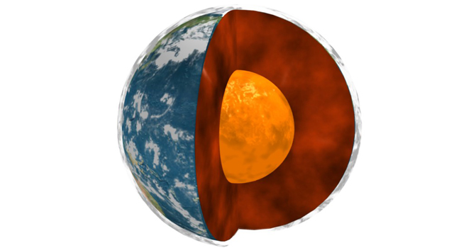 Maan kuori, vaippa ja ydin. Kuva: NASA/JPL